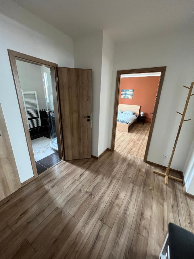Elegantny Byt V Srdci Mesta Trenčín Zewnętrze zdjęcie